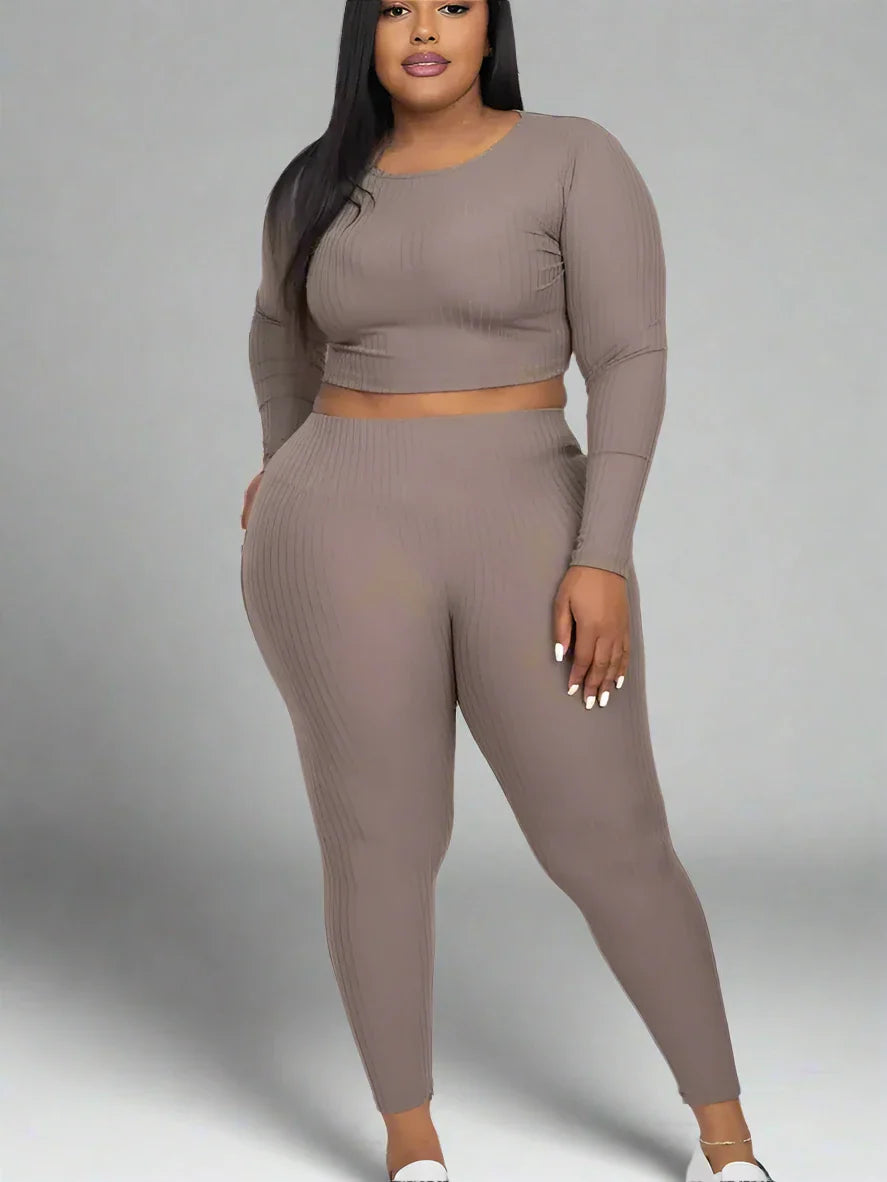 Women's Plus Size Ribbed Long Sleeve Crop Top & Leggings Set