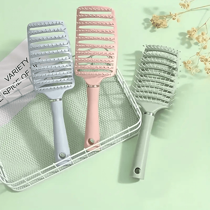 Women's Curly Hair Comb – Heat & Moisture Resistant Scalp Massage & Styling Tool