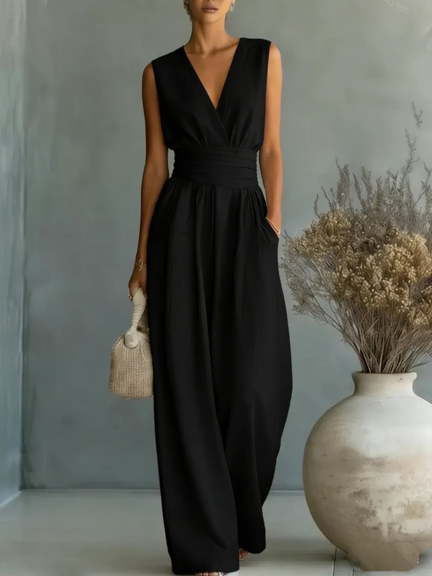 Women's Elegant V-Neck Sleeveless Waist-Cinching Straight Leg Jumpsuit