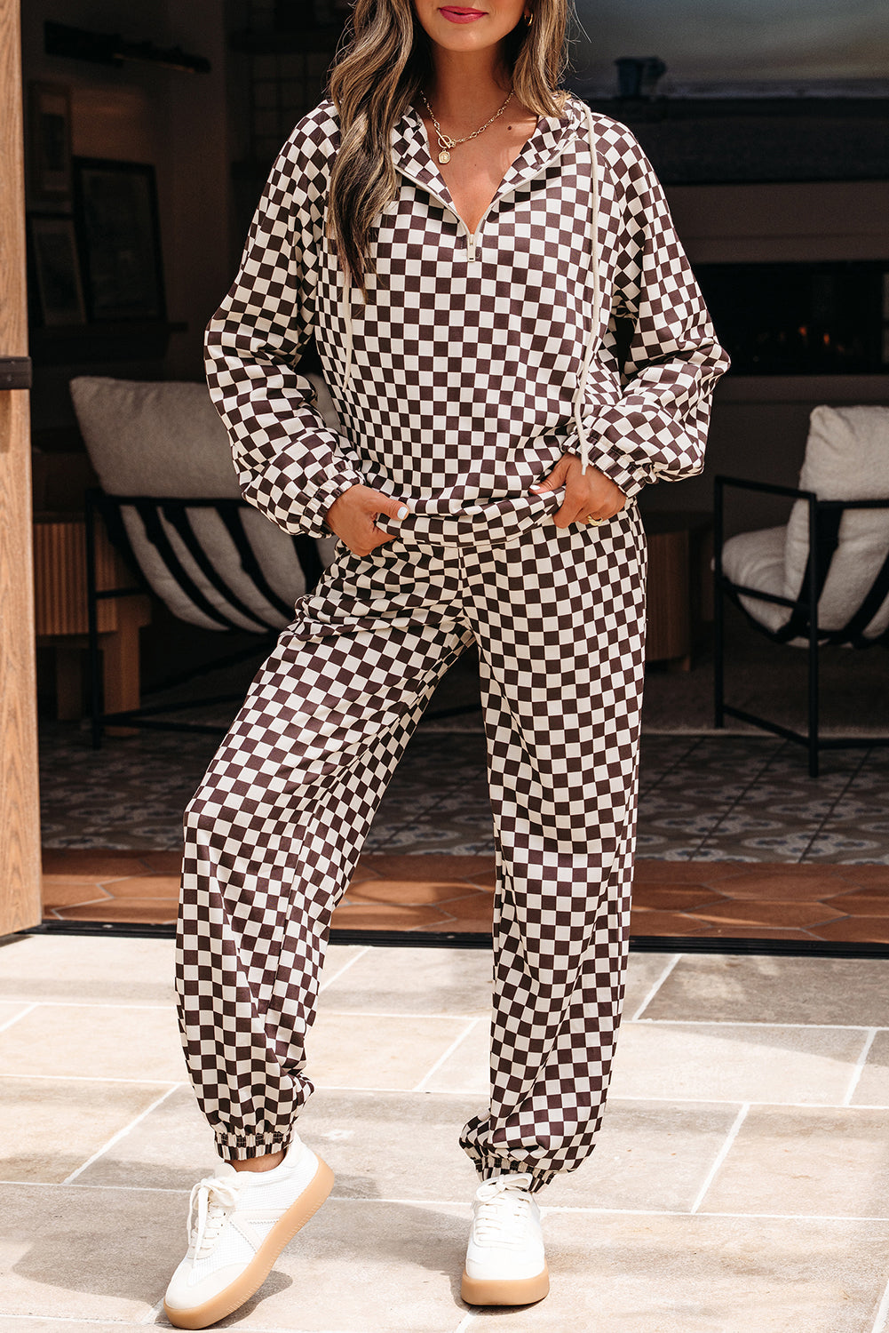 Women's Black Athleisure Checkered 2pcs Pants Set