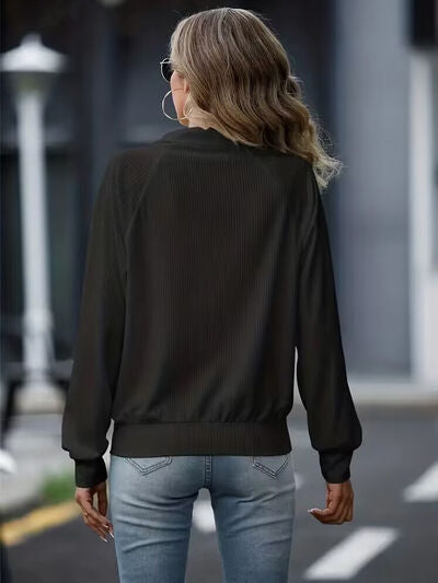 Women's Simple White Zip Up Collared Neck Raglan Sleeve Jacket
