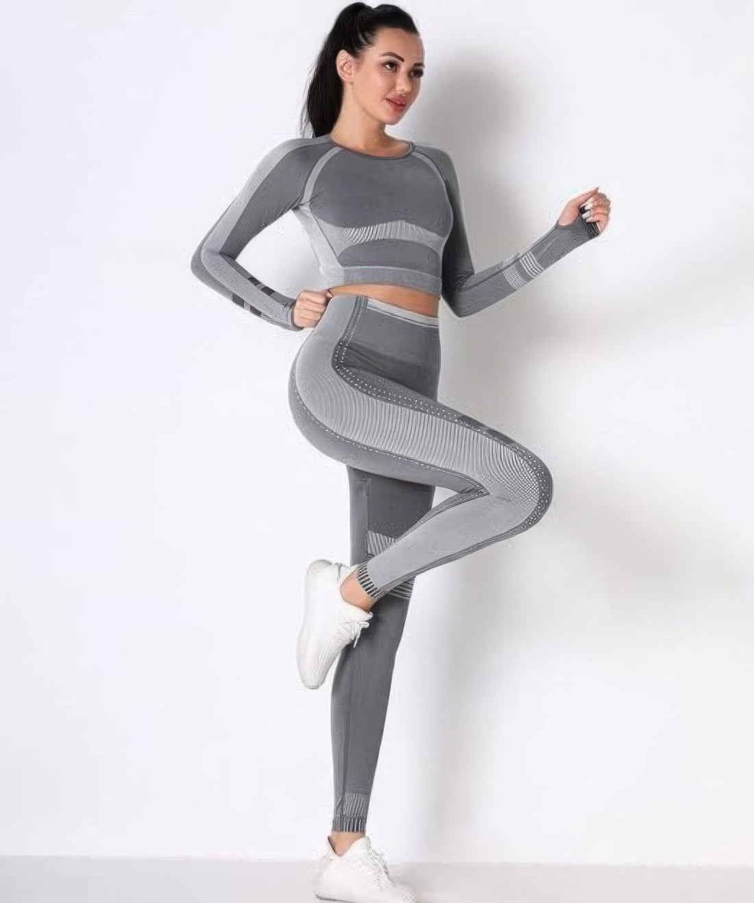 Women's Seamless Long Sleeve Solid Yoga Set-Gray