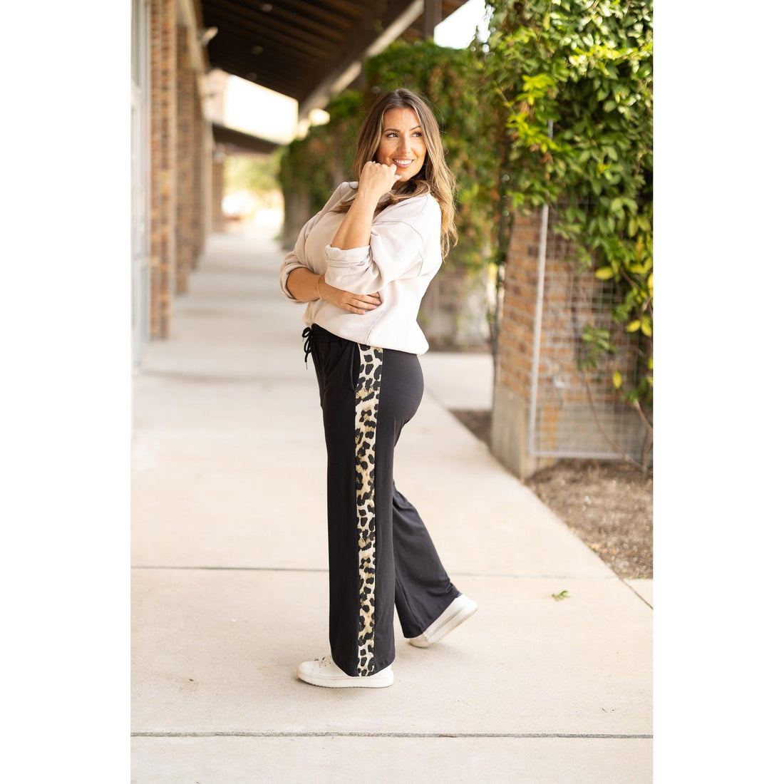 Women's Chelsea - Black Wide Leg with Leopard Panel Loungers