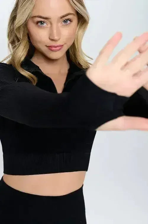 Women's Seamless Half Zip Thumb Holes Crop Top | Stylish & Functional