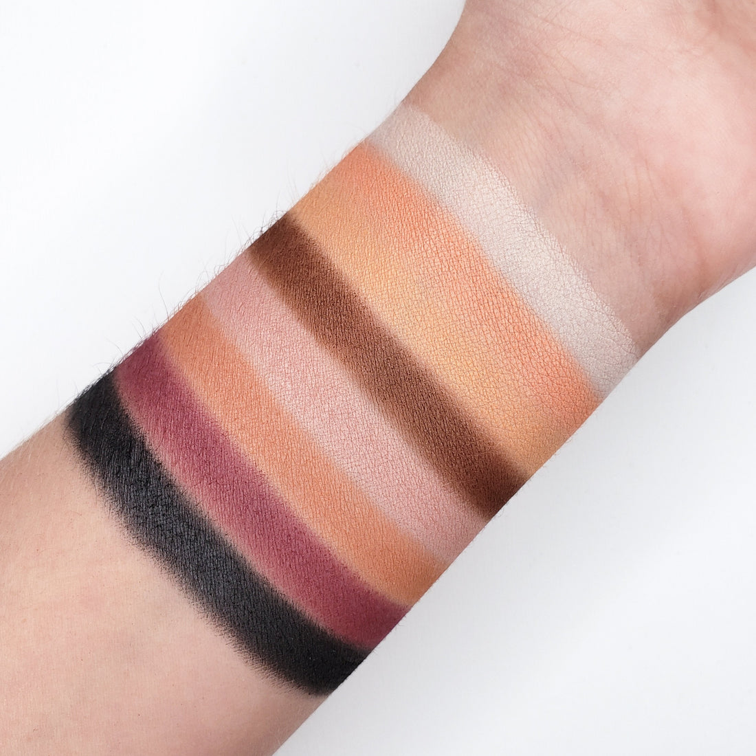 Crown Blush Golden Peach Eye Shadow Palette