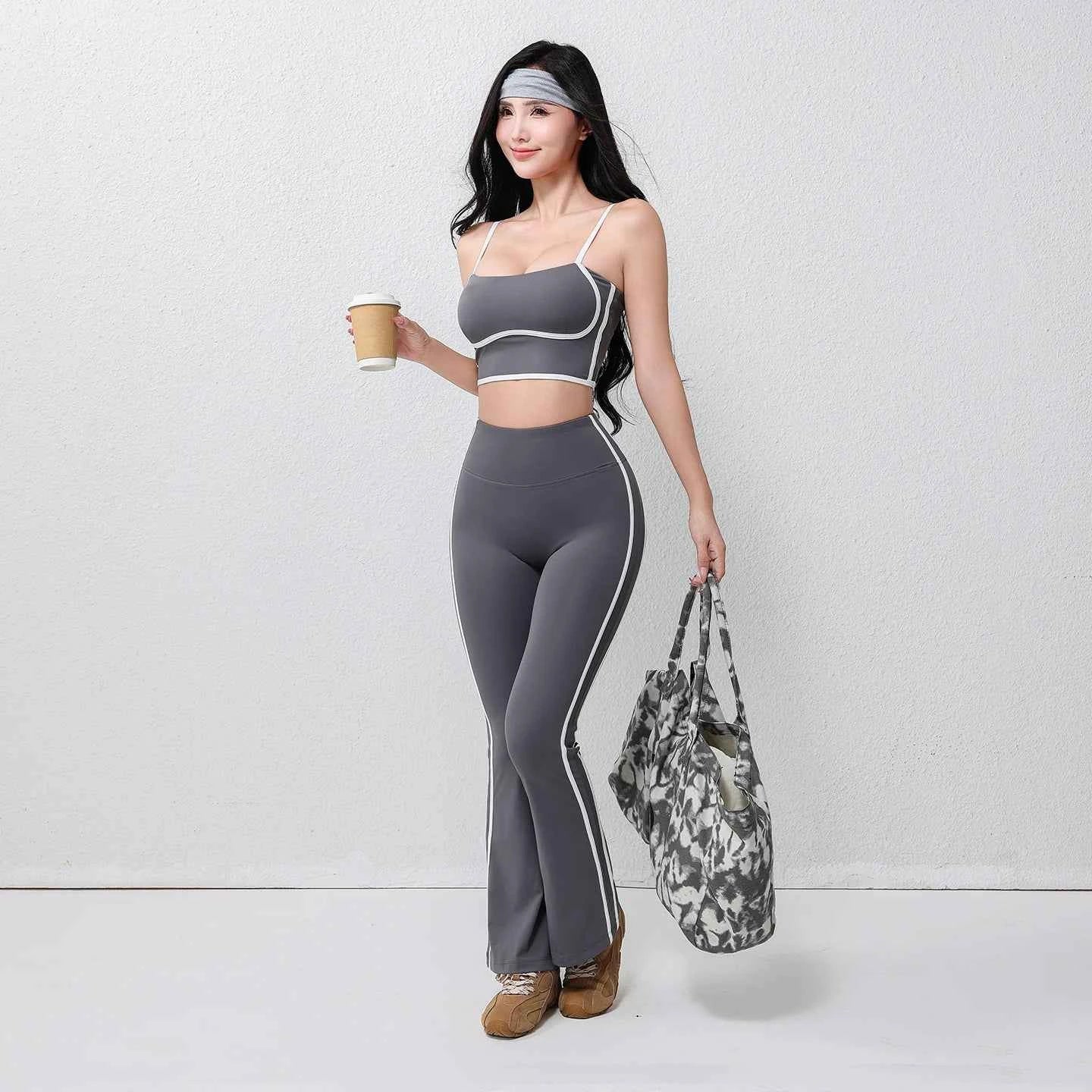 Women's Plus Size Flare Yoga Pants - Stretch & Breathable