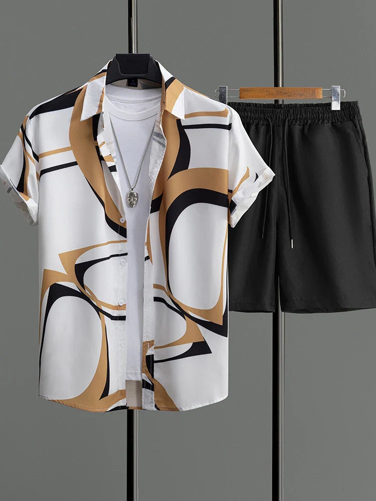 Resort Luxury Style Men's Short-sleeved Outfit