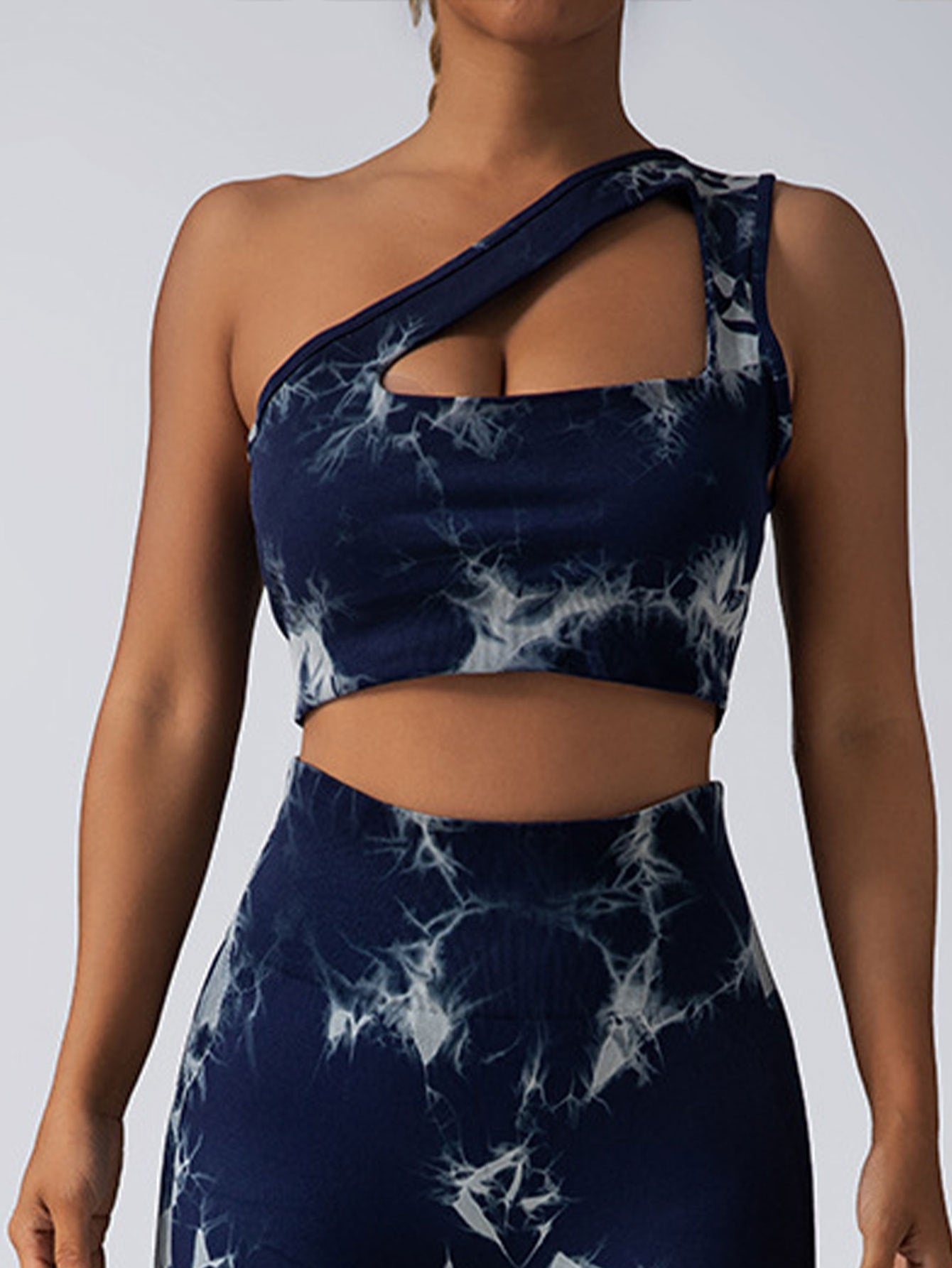 Women's Seamless One-Shoulder Bra & High Waisted Yoga Scrunch Leggings Set -