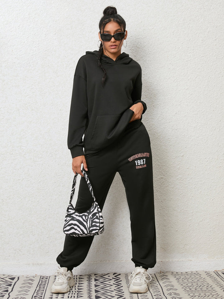 Women's Graphic Hoodie and Sweatpants Set