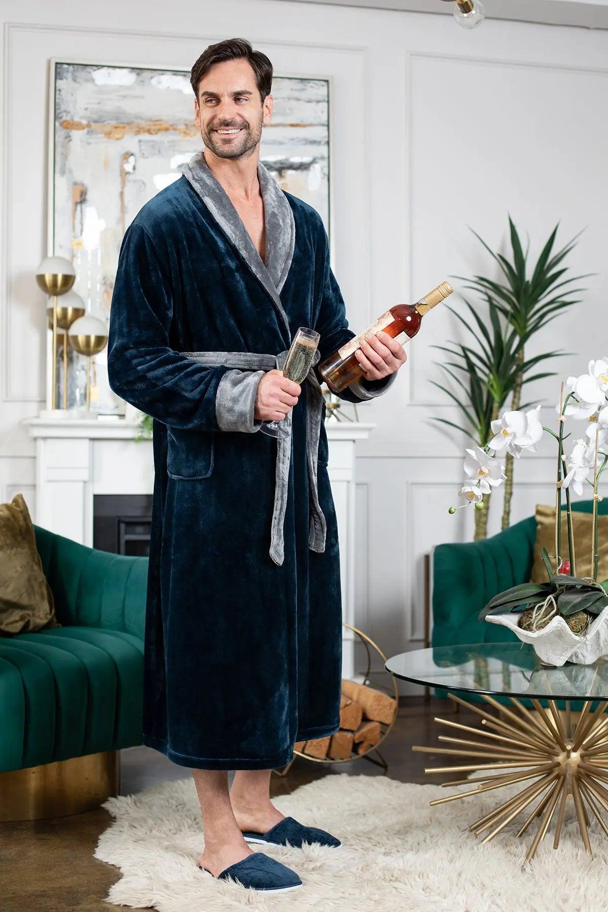 Men'sCozy Plush Robes – Built for Comfort, Designed to Last