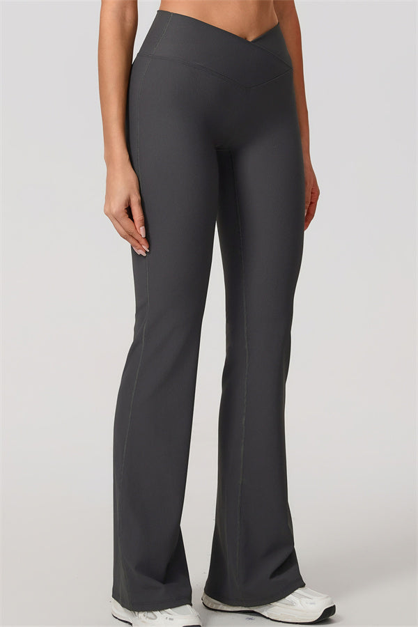 Women's The Daze Sports Bra Flared Leggings 2-Piece Set