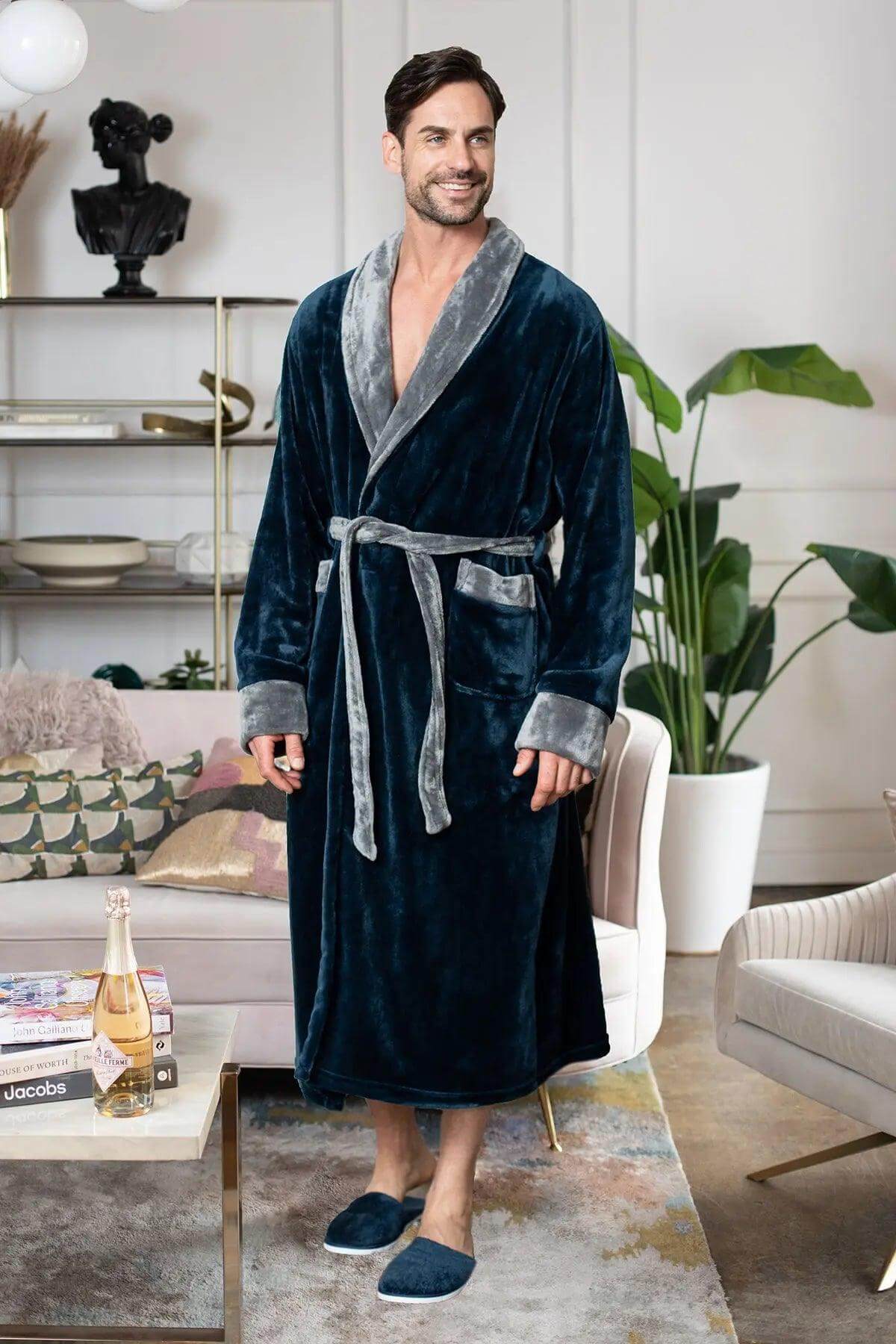 Men'sCozy Plush Robes – Built for Comfort, Designed to Last