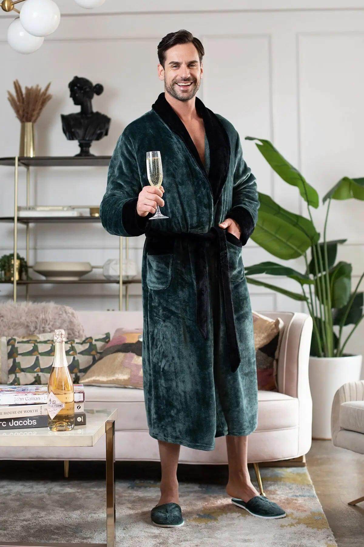 Men'sCozy Plush Robes – Built for Comfort, Designed to Last