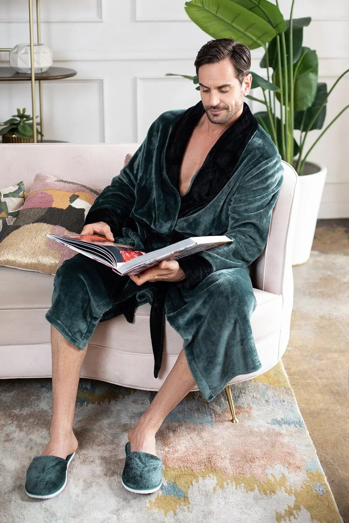 Men'sCozy Plush Robes – Built for Comfort, Designed to Last