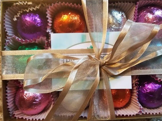 Gift Set with 12 Luxury Bath Bombs Best Sellers