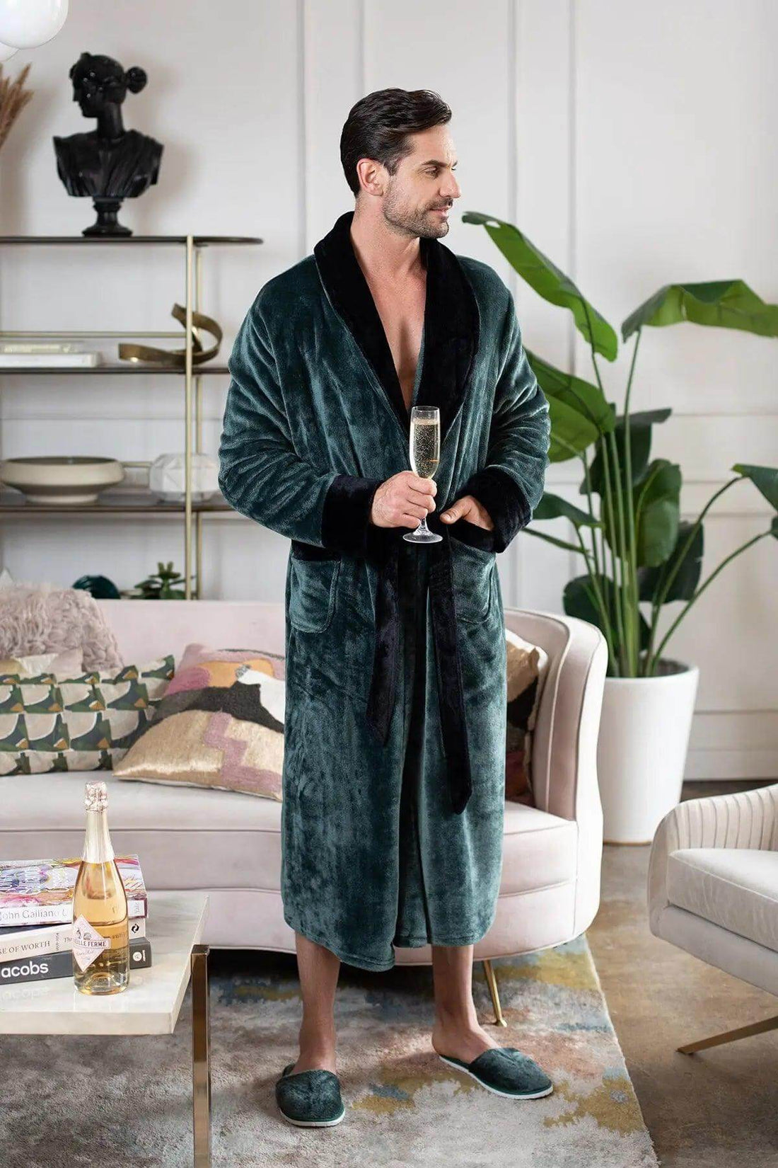 Men'sCozy Plush Robes – Built for Comfort, Designed to Last