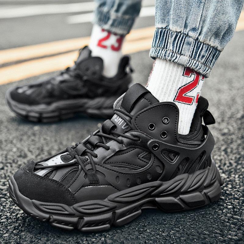 Modern Men's Comfortable Breathable Running Tennis Shoes