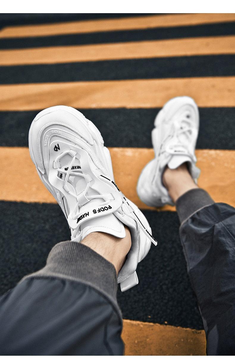 Modern Men's Comfortable Breathable Running Tennis Shoes