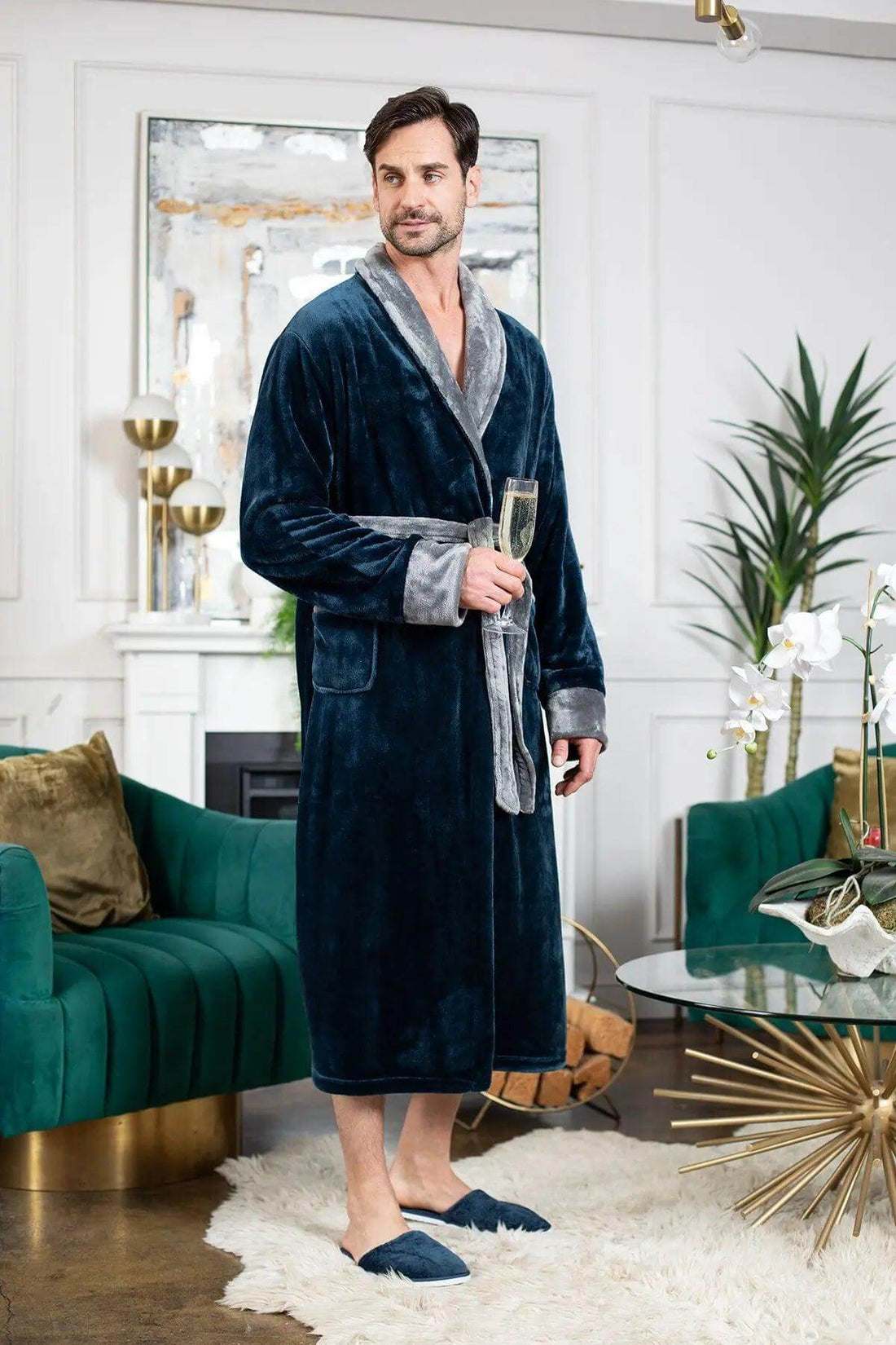 Men'sCozy Plush Robes – Built for Comfort, Designed to Last