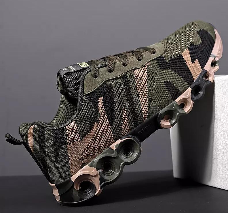 Unisex Breathable Camouflage Walking/Jogging Sneakers